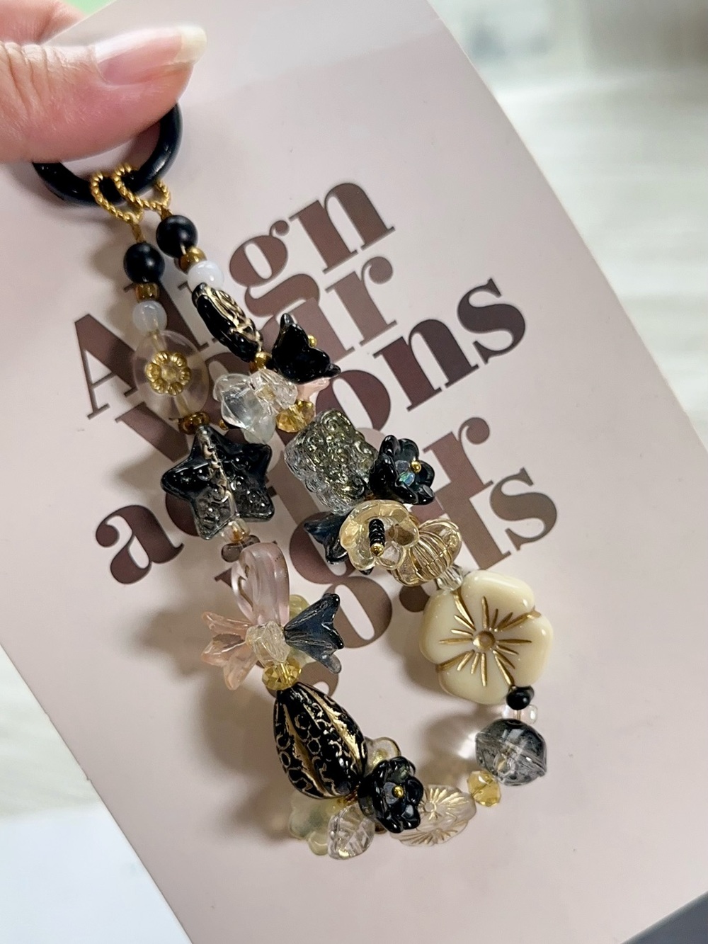 Handcrafted Black & Cream Floral Beaded Bracelet